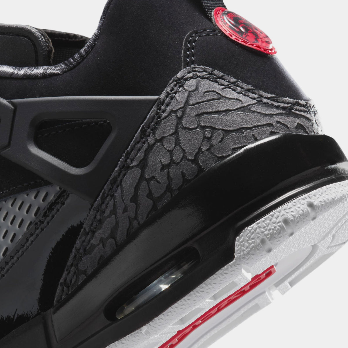 Spizike Low Grade School Lifestyle Shoes (Black/Classic Green/White/Varsity Red)