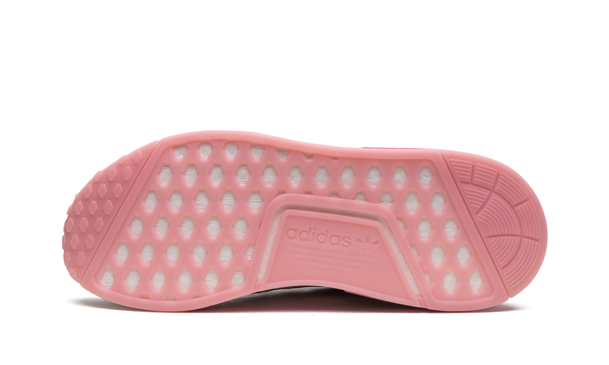 WMNS NMD R1 GW9462