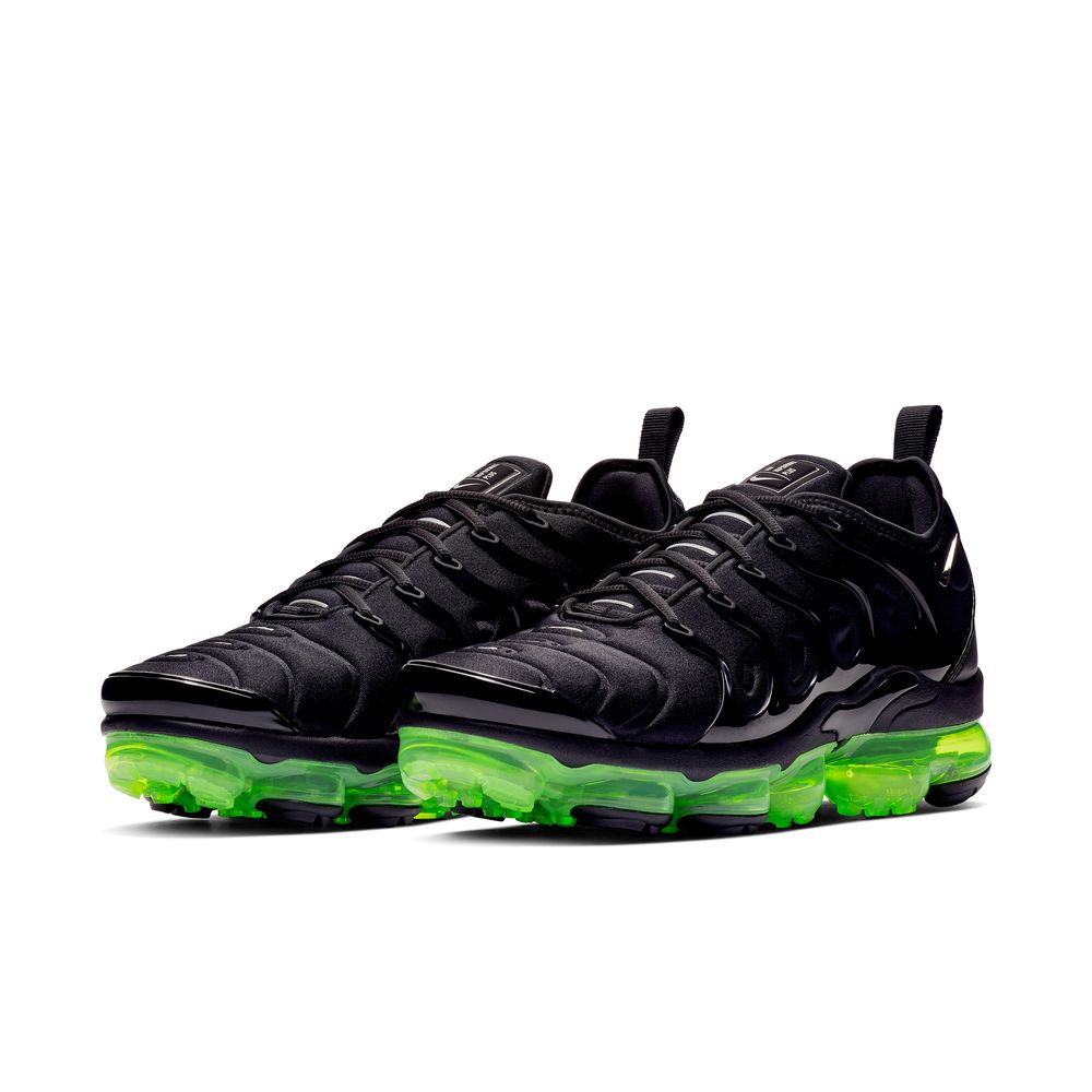 NIKE Air Vapormax Plus Mens Sneakers