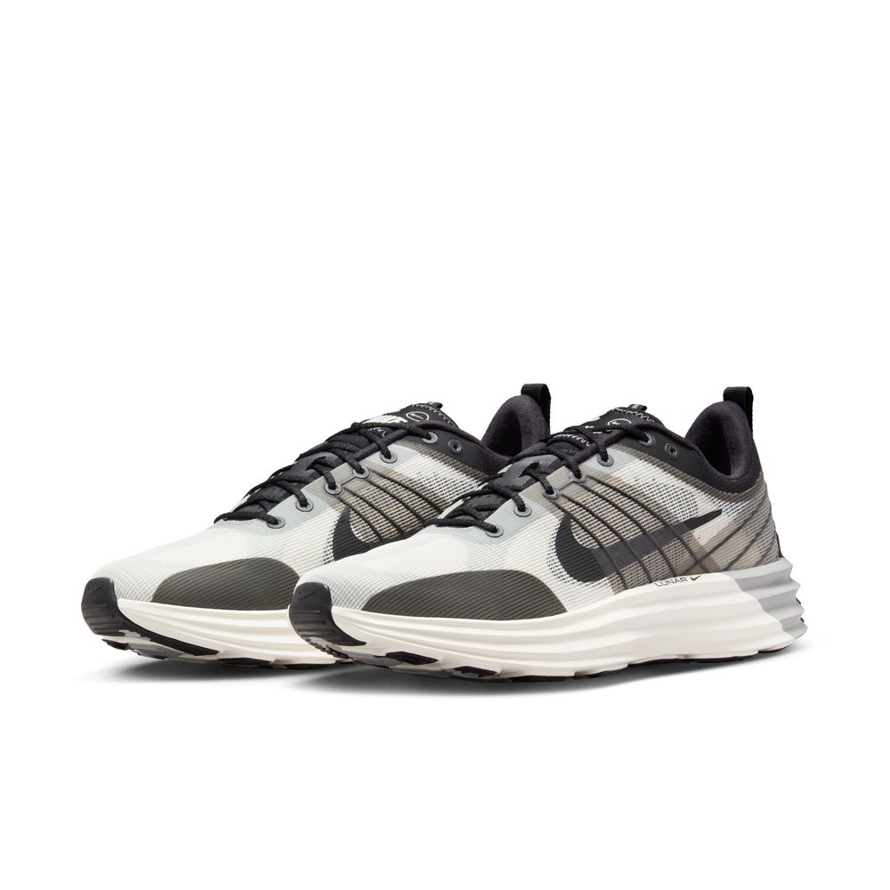 NIKE Lunar Roam Mens Sneakers