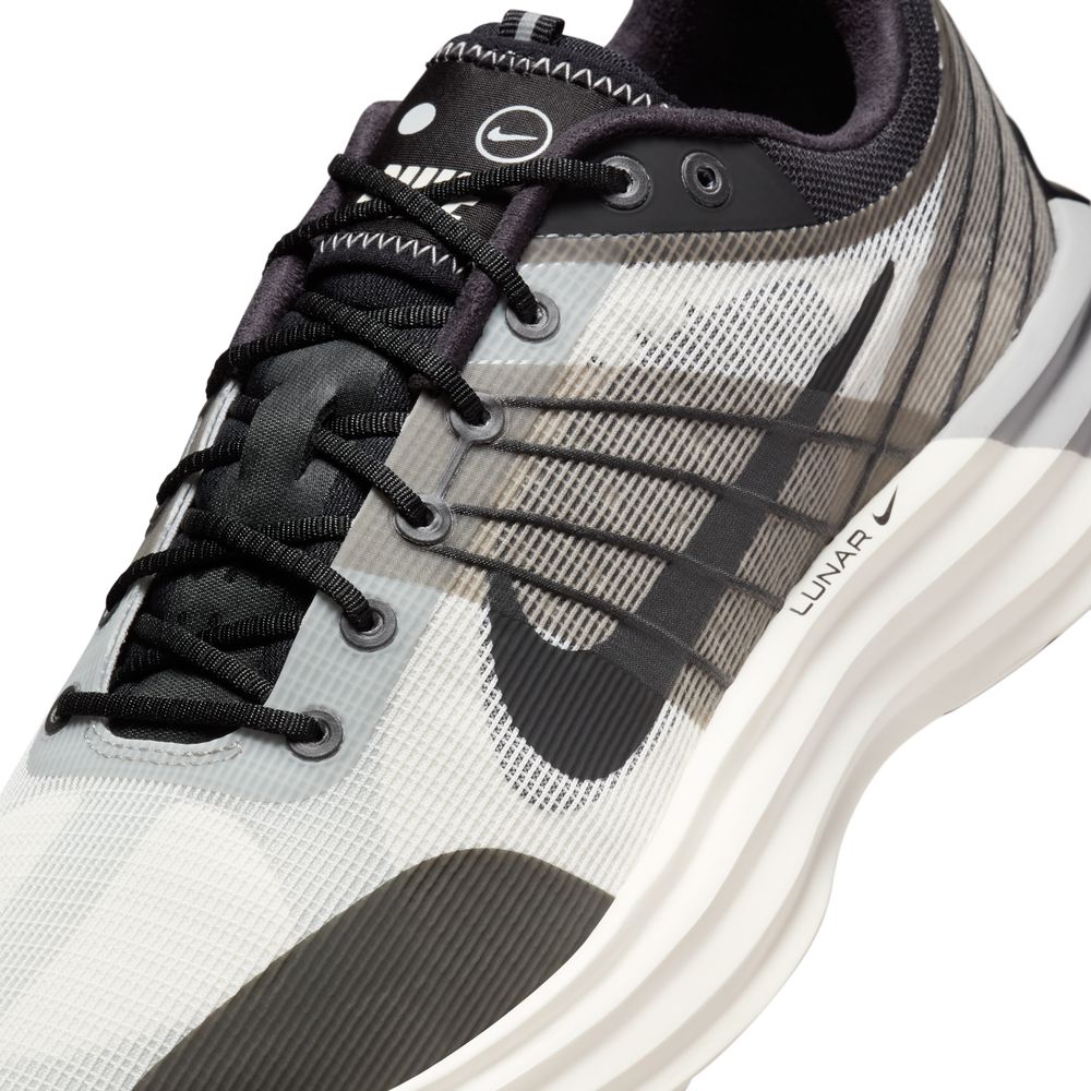 NIKE Lunar Roam Mens Sneakers
