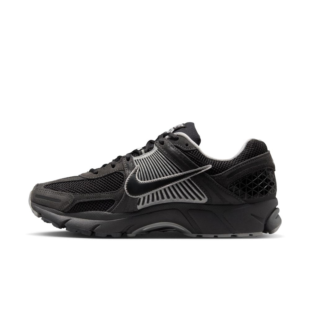 NIKE Zoom Vomero 5 Men's Sneakers