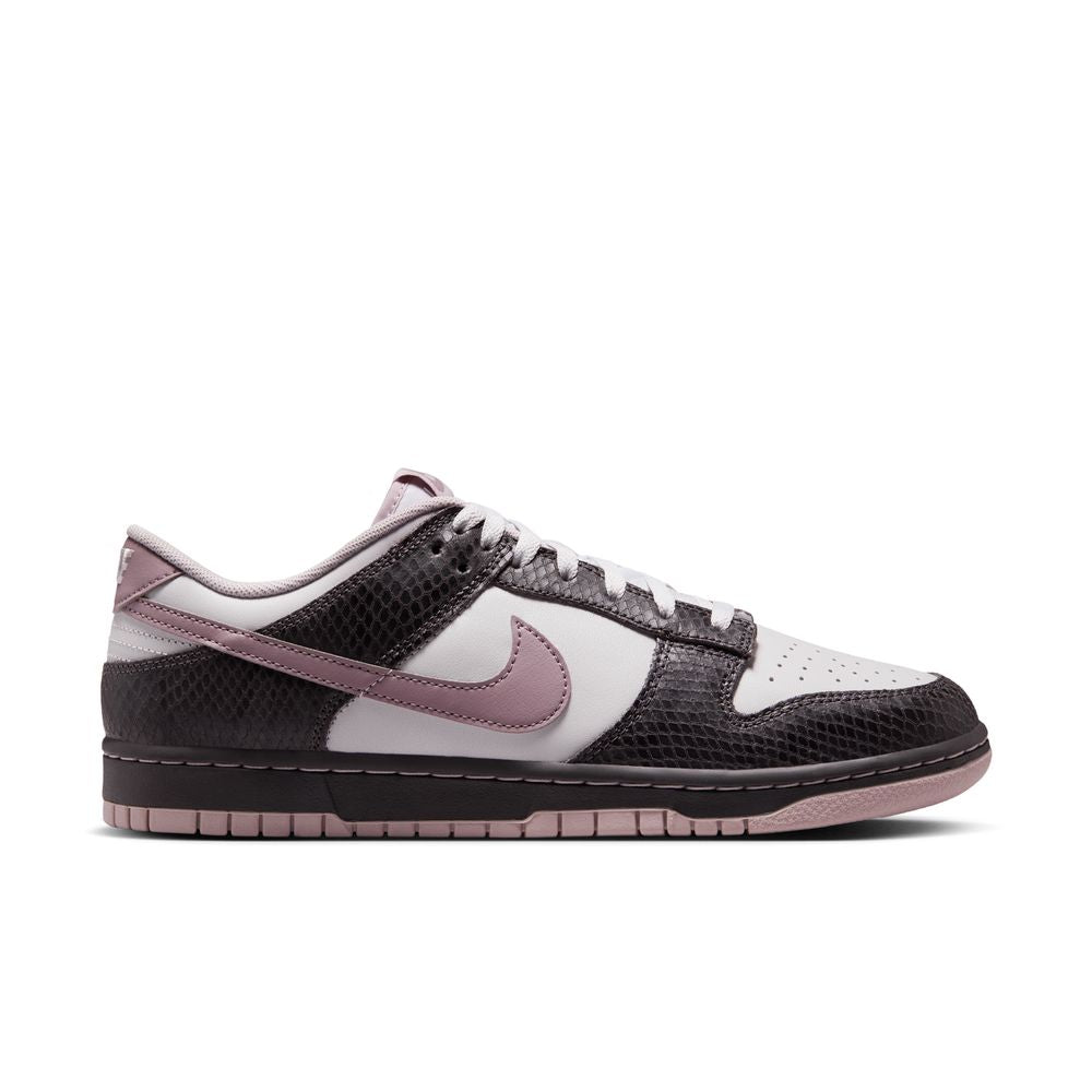 NIKE Dunk Low SE Mens Sneakers