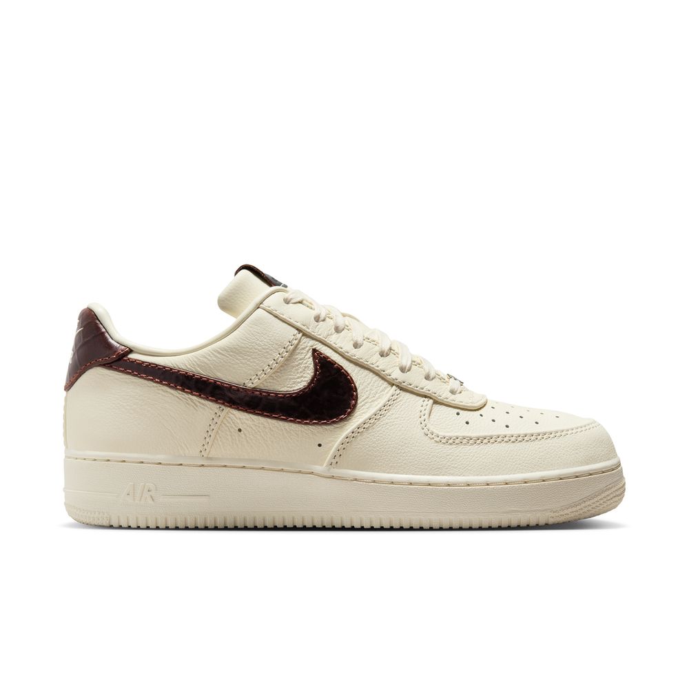 NIKE Air Force 1 '07 Mens Sneakers