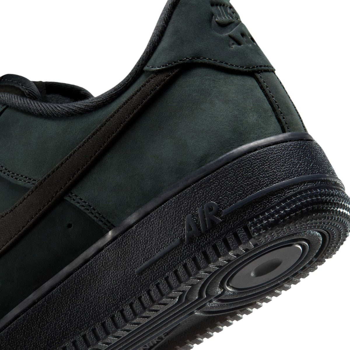 Air Force 1 Low 07 LV8 - Mens