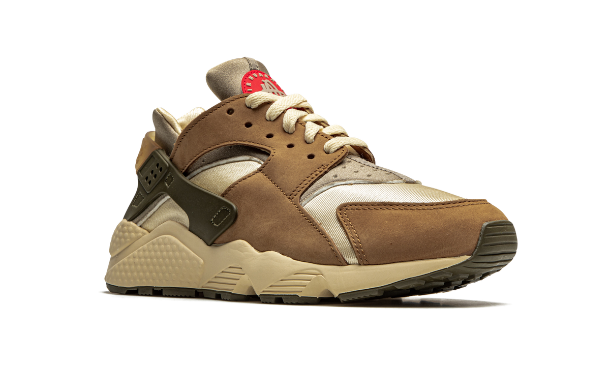 Air Huarache "Stussy - Desert Oak" DD1381 200