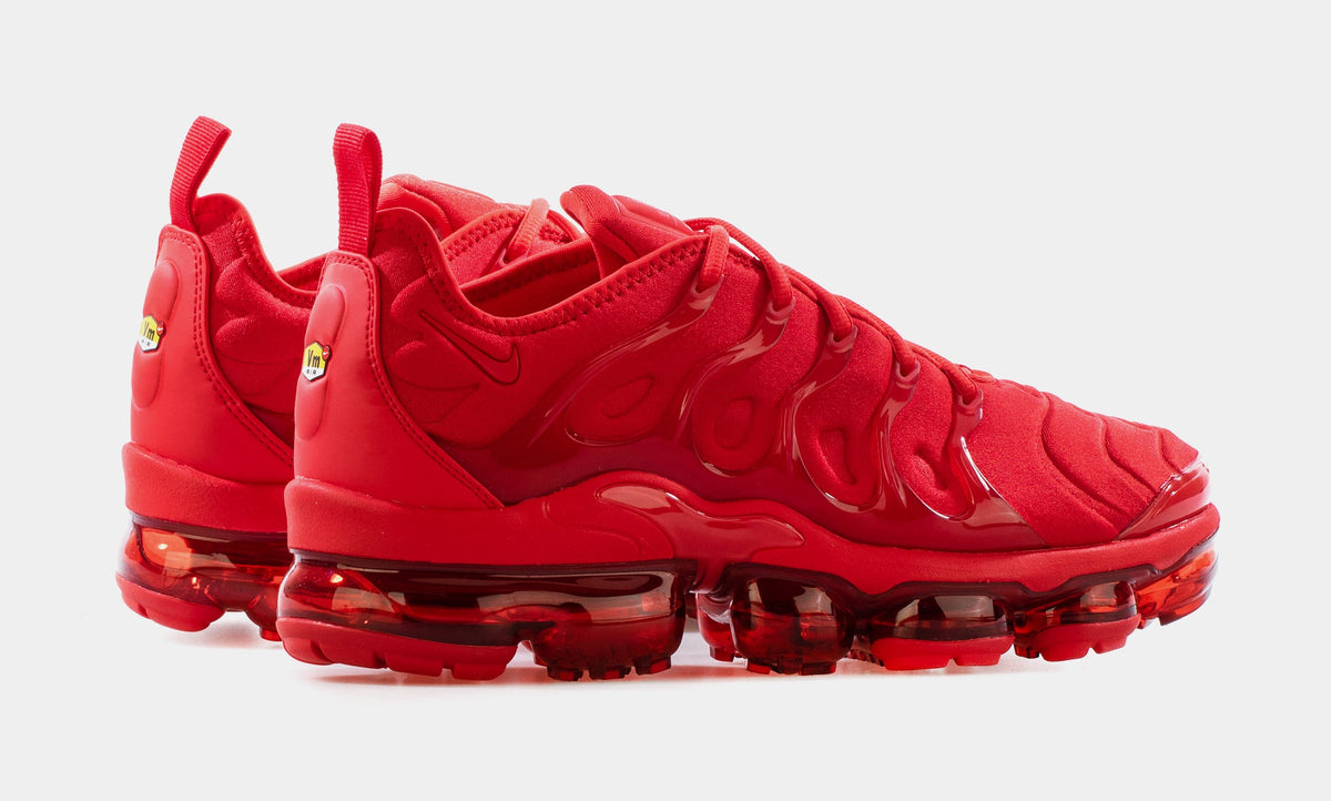Vapormax Plus Mens Running Shoe (Red)