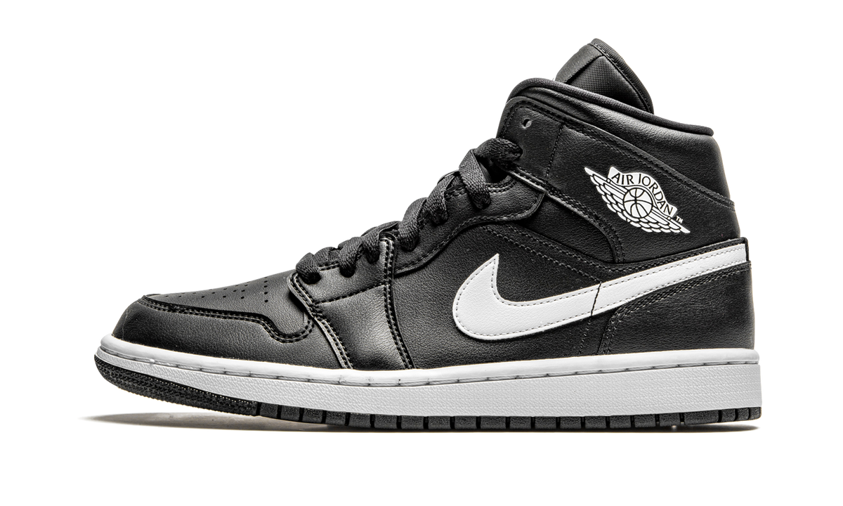 AIR JORDAN 1 MID WMNS "Black / White" BQ6472 011
