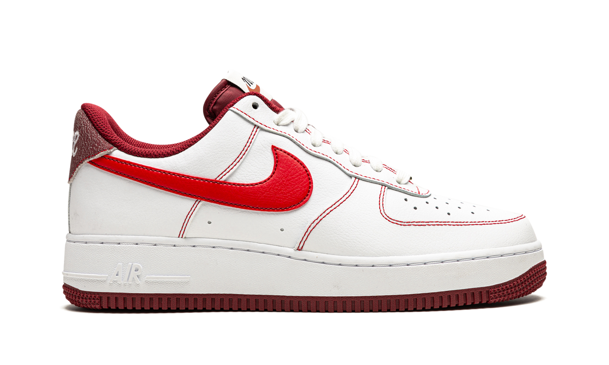 Air Force 1 Low '07 "First Use - Team Red" DA8478 101