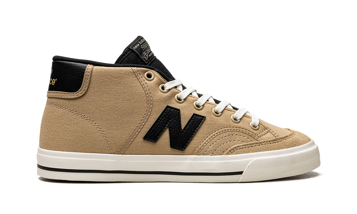 NB Numeric 213 "TAN/WHITE" NM213TNB