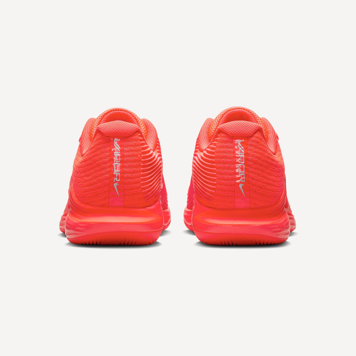 Nike Vapor 12 Premium Women's Hard Court Tennis Shoes