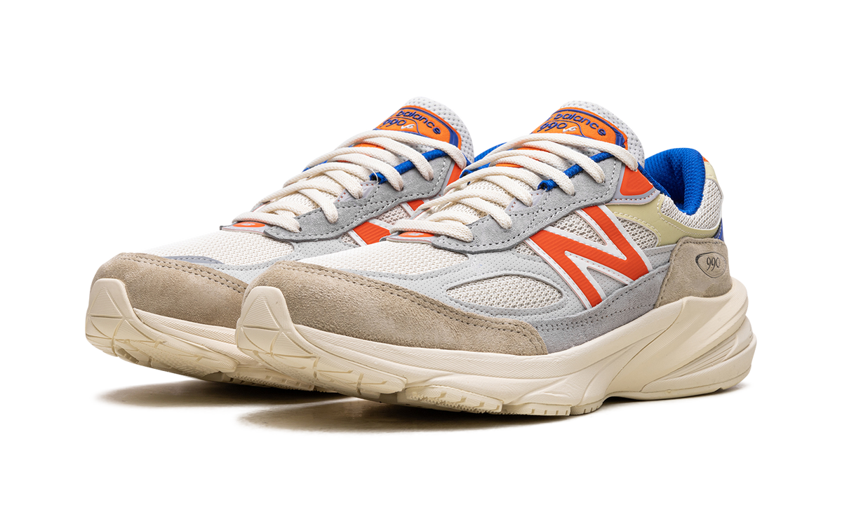 990v6 "Kith - Madison Square Garden - Knicks" U990KN6