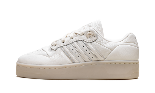 Rivalry "Cloud White" IF7184