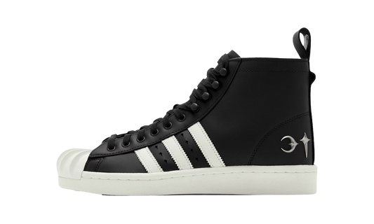 Superstar Boot "Thug Club - Black / White" JP6519