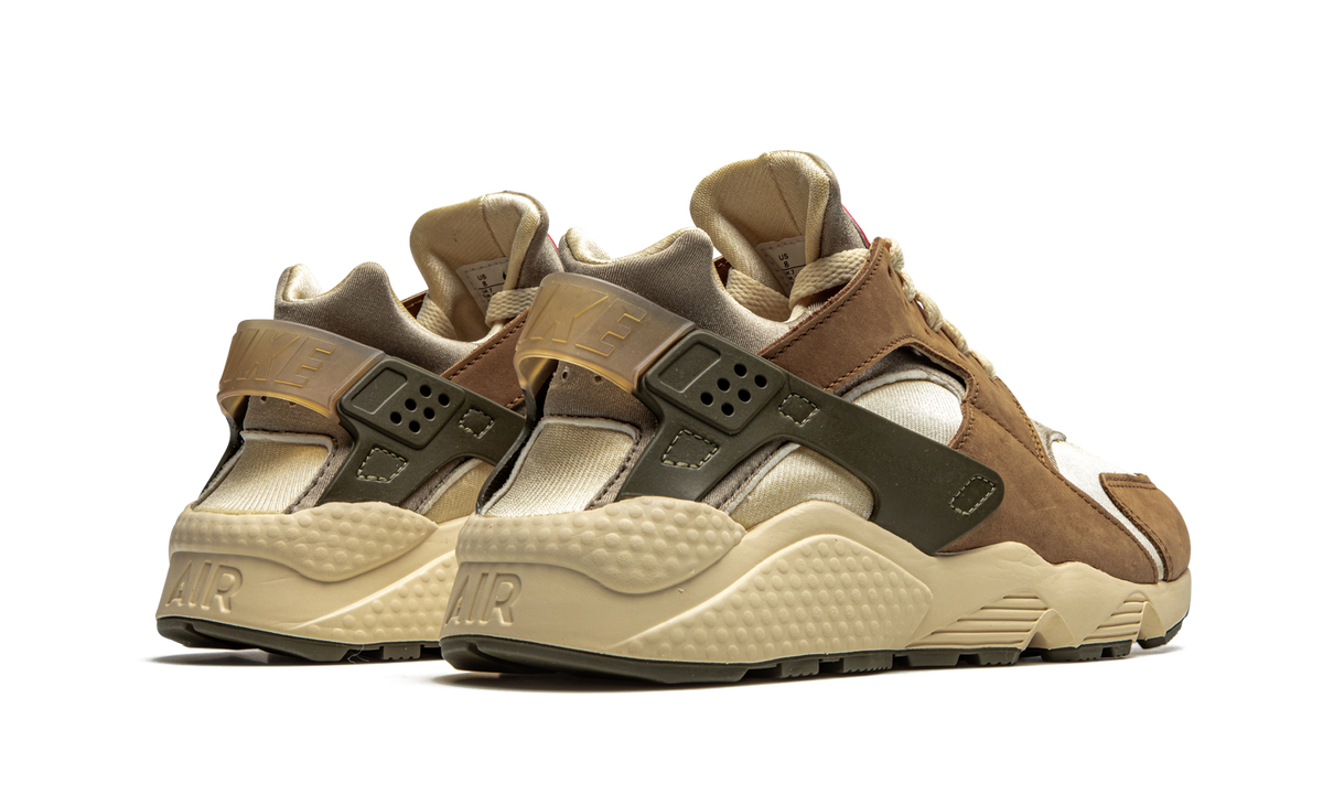 Air Huarache "Stussy - Desert Oak" DD1381 200